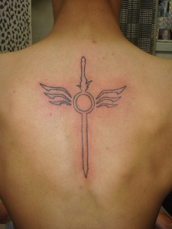 Devil May Cry, Dante Tattoo, ink  Tattoos with meaning, Geek tattoo, Back  tattoo