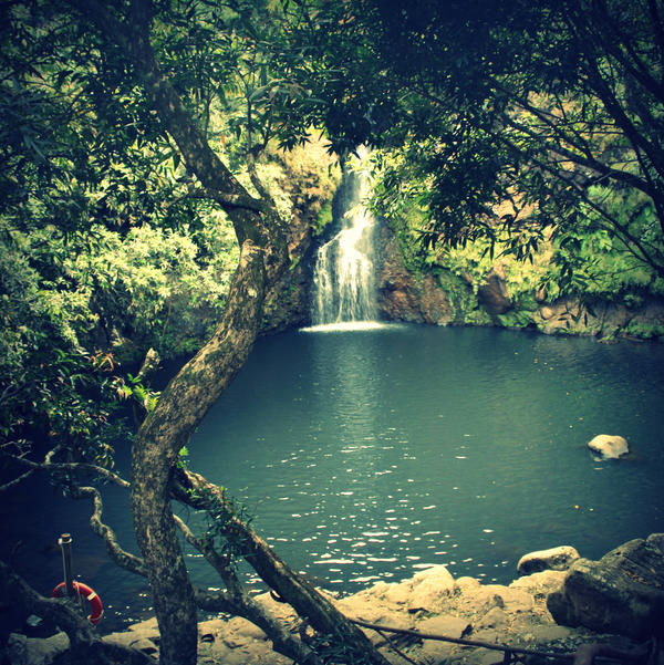 Chamouz waterfalls