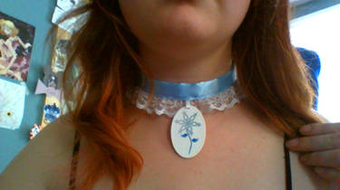 Snowdrop Choker