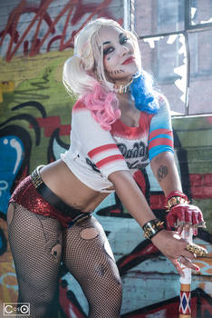 Soni Aralynn as Harley Quinn