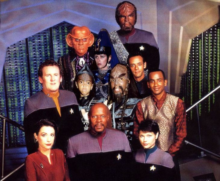 Sovereign T'Kon and Family's visit to DS9