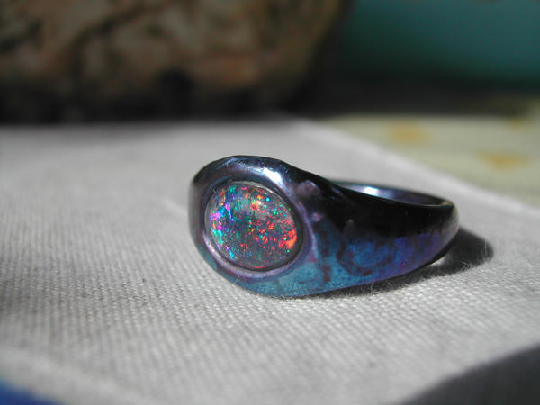 Cast titanium opal ring pic 2