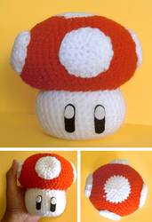 Red Mushroom Amigurumi