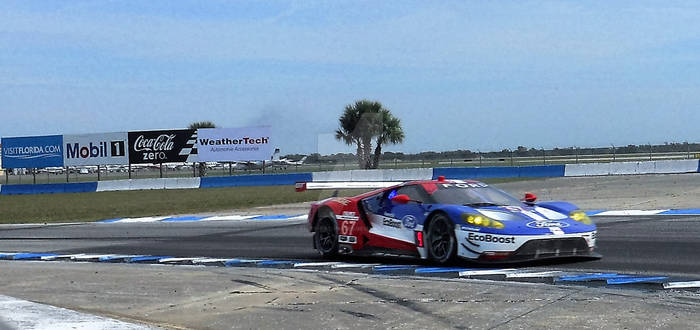 #67 Ford GT