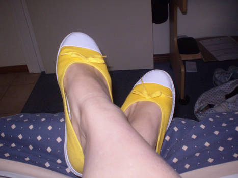 I have Yellow shoes