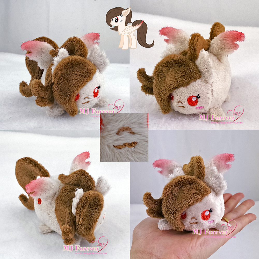 Commission #2: Rose Petal OC tsum! by moggymawee