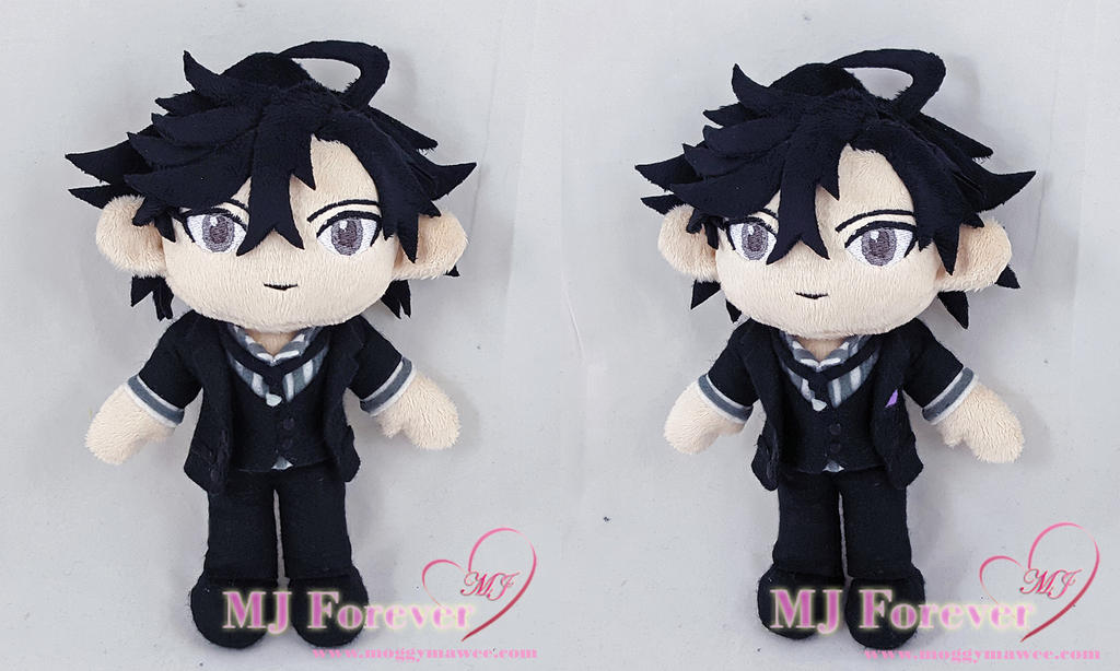 Jumin Han Plush (#3!) by moggymawee