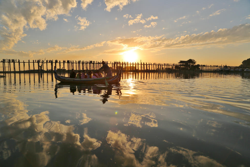 U Bein Bridge