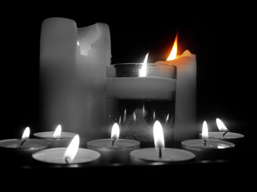 Black and white candels...