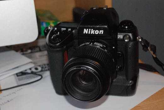 Nikon F5