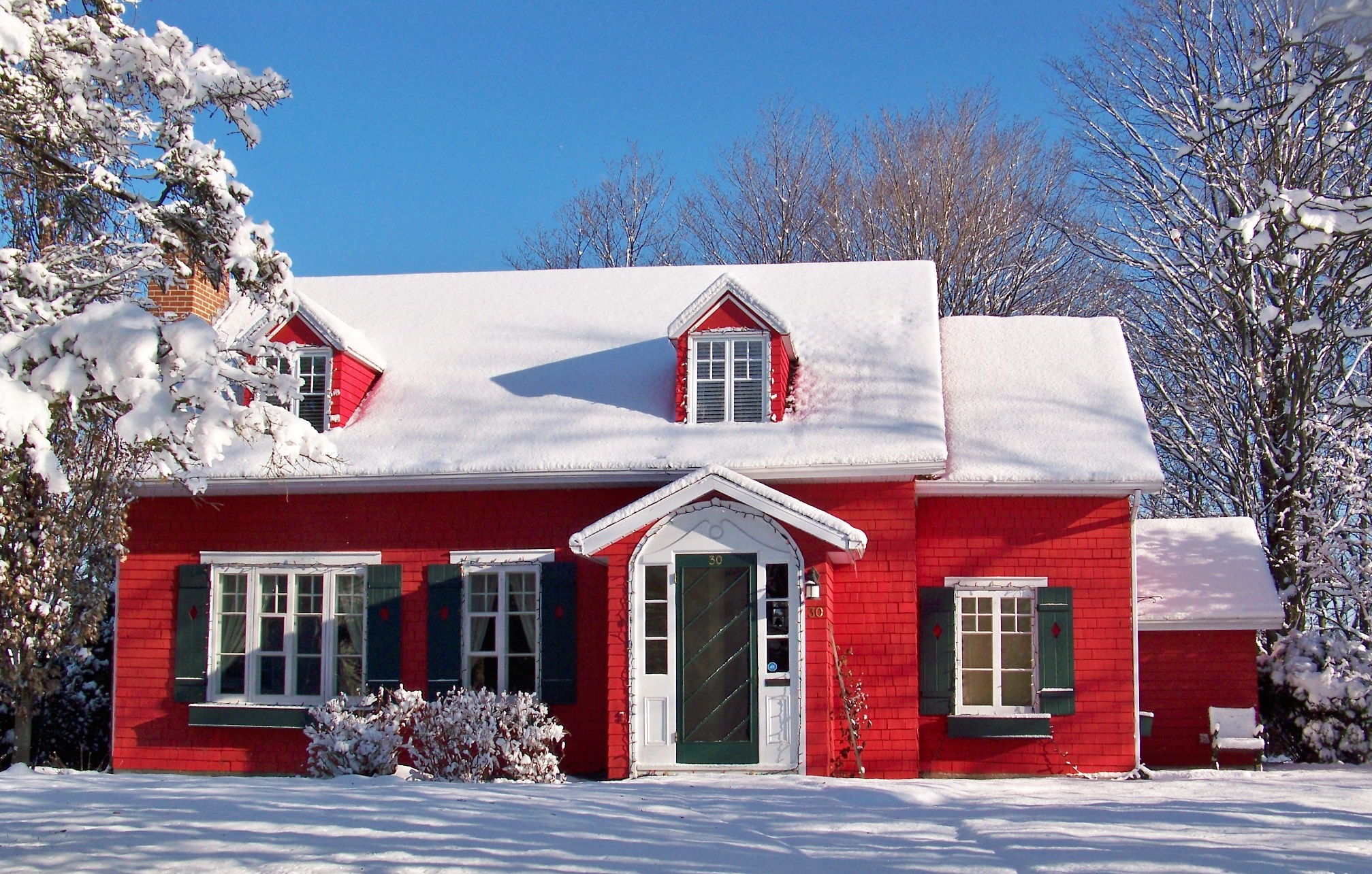 Red and snow by philippeL on DeviantArt