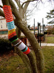 yarn bomb tree2 by knittleson