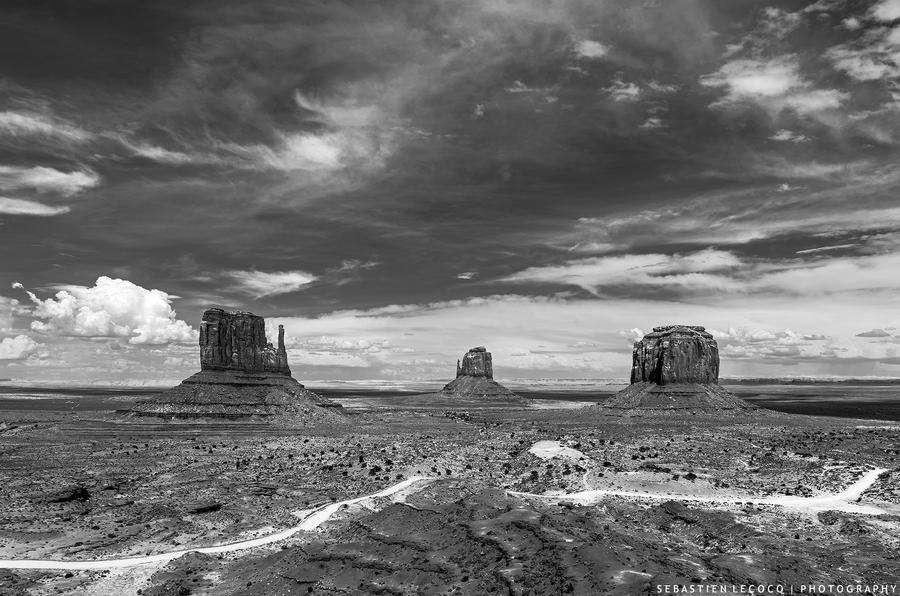 USA | Monument Valley by slecocqphotography