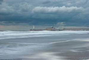 Oostende - Pier in the storm