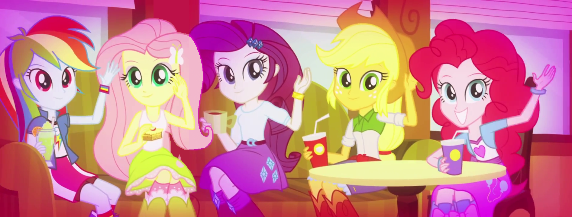 Equestria Girls (Mane 5 Waving)