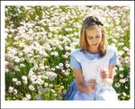 Alice In Wonderland by luvieur