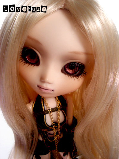 Custom pullip:  Nikea