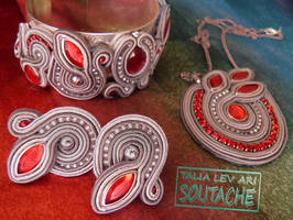 soutache set of earrings, pendant and bracelet