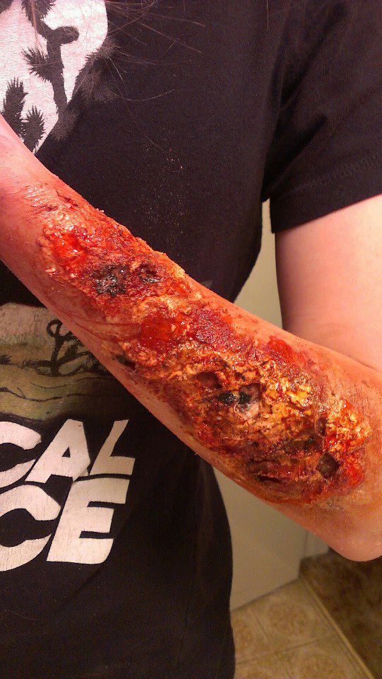 Zombie makeup #2 Acid Burn