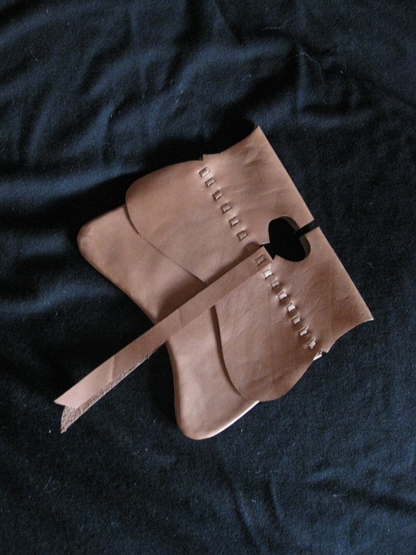 Girdle purse