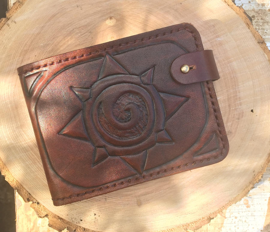 Hearthstone Handcrafted Classic Leather Wallet