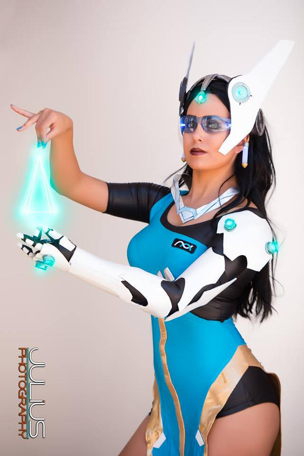 Overwatch Symmetra Cosplay : Disorder is the Enemy