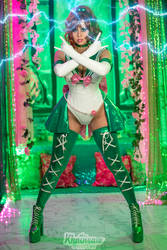 Sailor Jupiter Cosplay! Supreme Thunder!