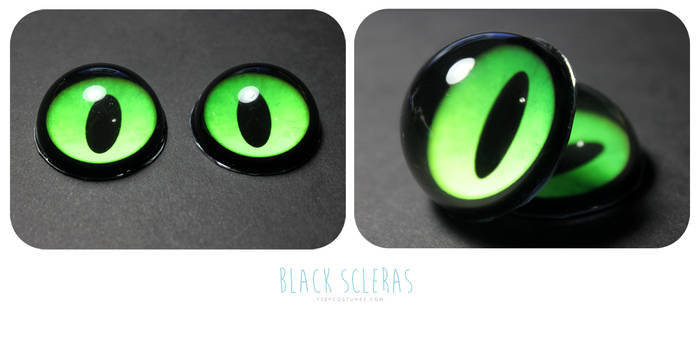 green eyes (black scleras)