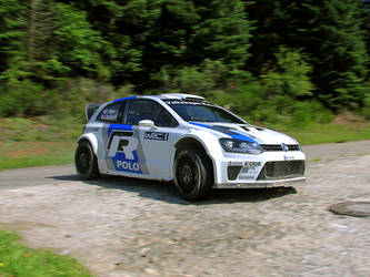 vw polo r wrc test