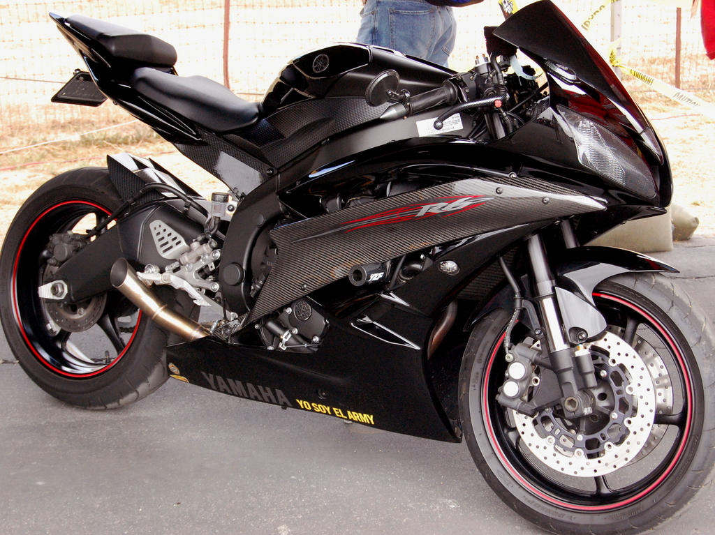 Yamaha r6 фото