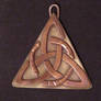 Jewlery: Triangle Celtic Knot