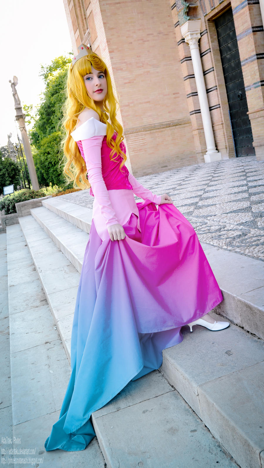Sleeping Beauty - Pink or blue by AidaOtaku on DeviantArt Sleeping Beauty - Pink or blue by AidaOtaku on DeviantArt
