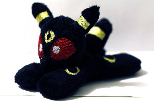 Mini Beanie Umbreon