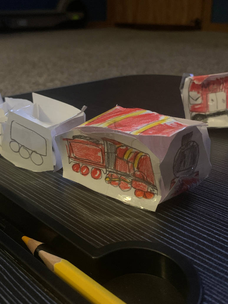 One of the new paper trains I made by speedysonicspikes on DeviantArt