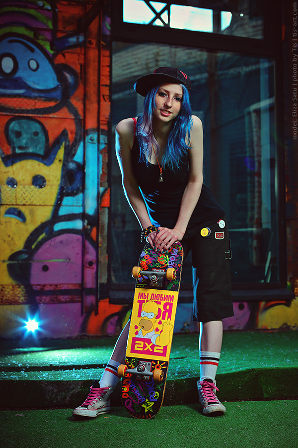 Skater girl II