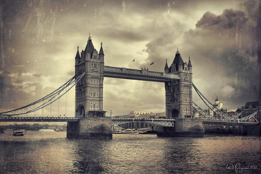 London Tower Bridge by Pajunen