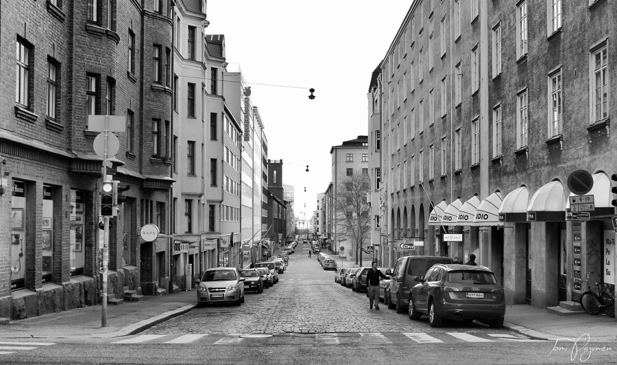 Helsinki Streets bw