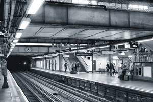 Liverpool Street Station by Pajunen