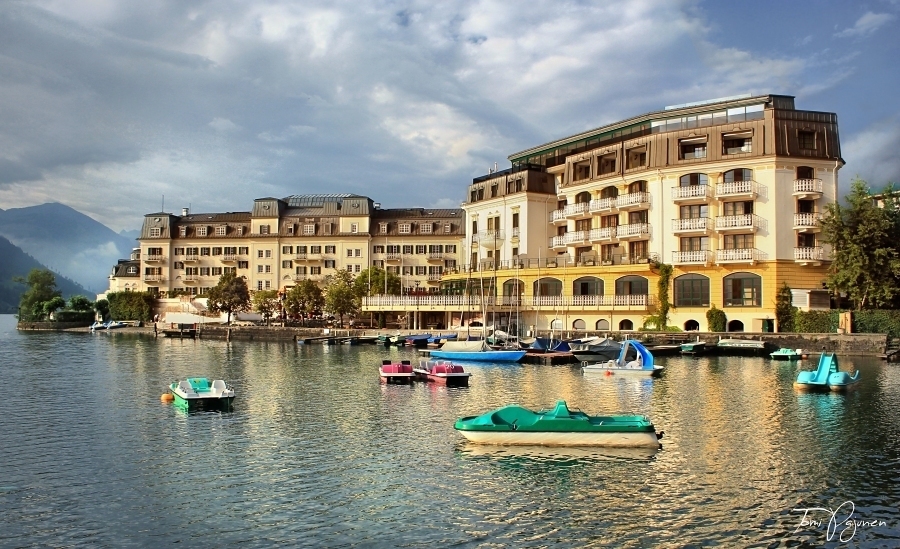 Morning in Zell Am See by Pajunen Morning in Zell Am See by Pajunen