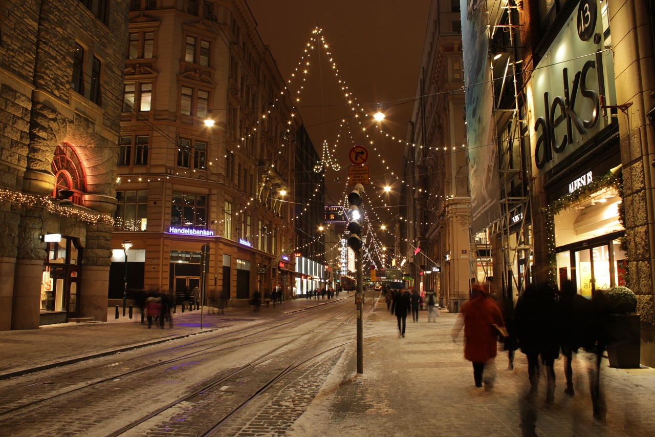 Aleksanterinkatu by Pajunen