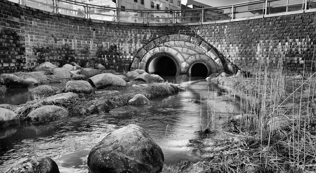 Urban Creek by Pajunen