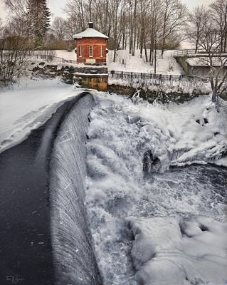 Old Town Dam in Winter