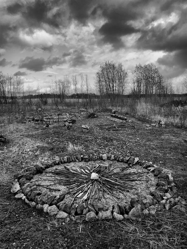 Mythic Structures Deviantart Mysterious Structures by Pajunen on DeviantArt