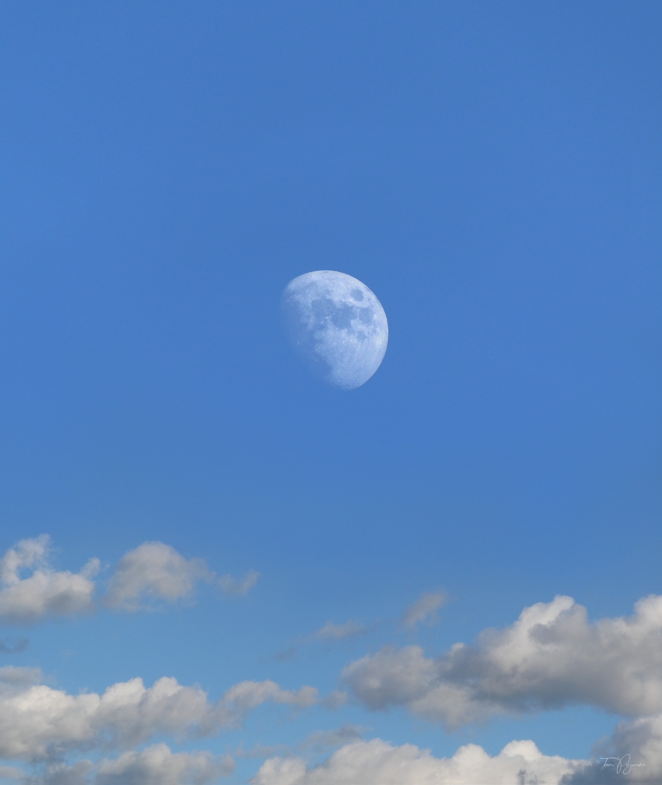 Moon Clouds