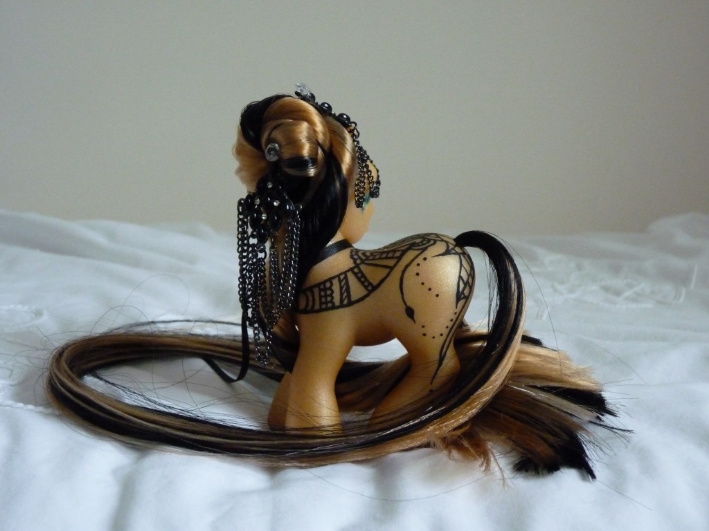 custom my little pony Black Henna pony 1