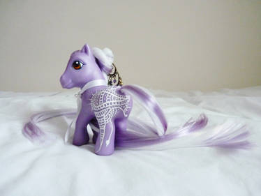 custom my little pony white Henna pony 3