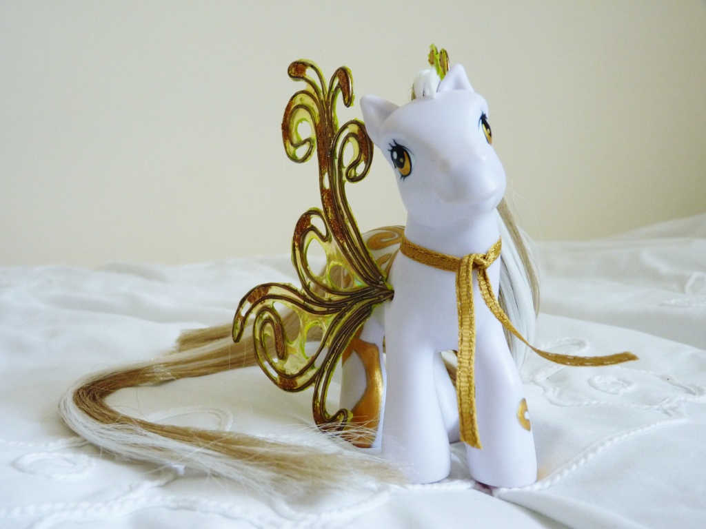 Custom my little pony Golden grace 3