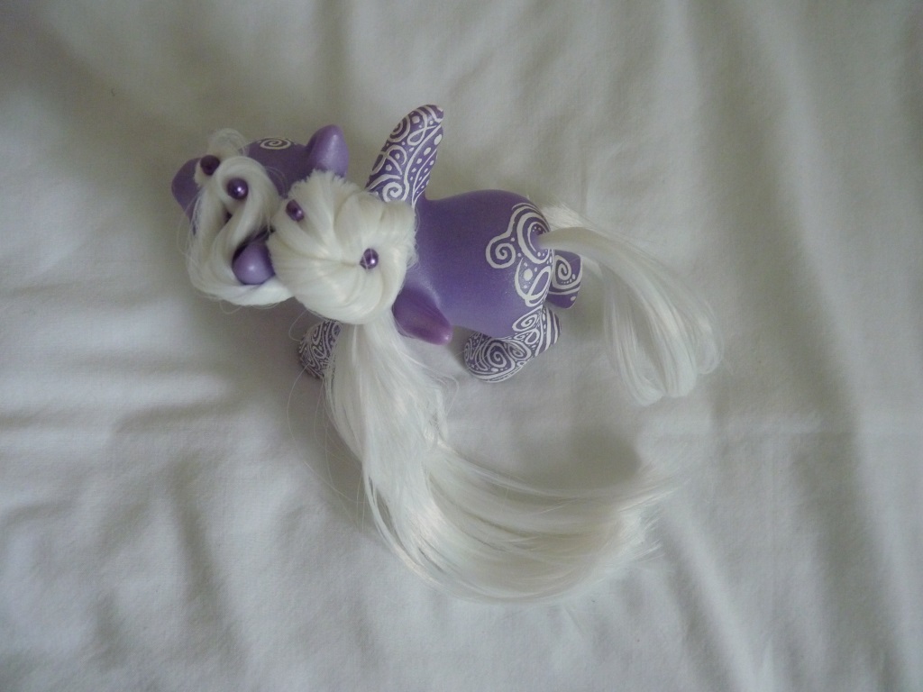 Custom my little pony Swirls 1