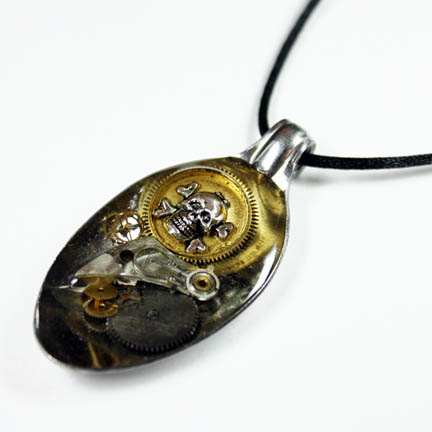 SKULL OF STEAMPUNK PENDANT