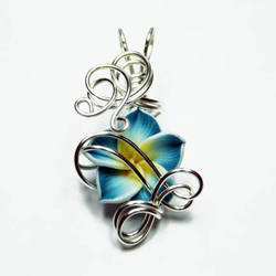 Wire Wrap Flower Pendant 9